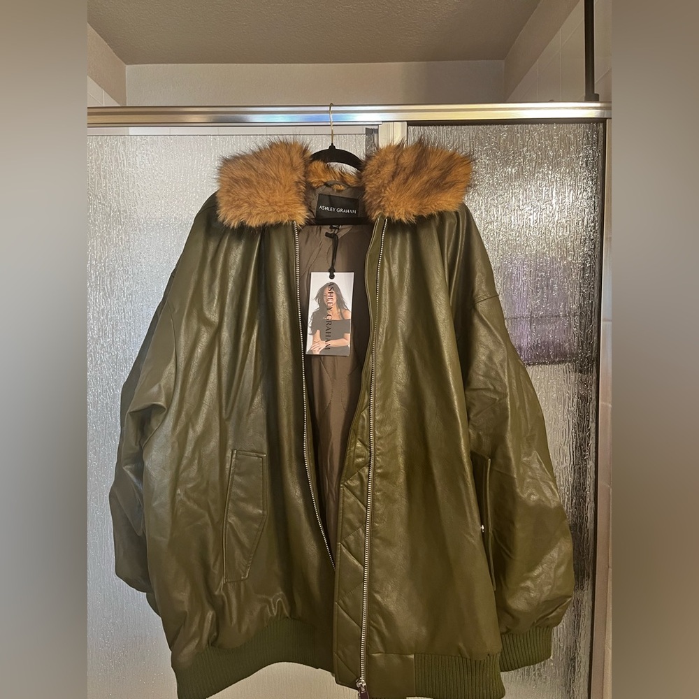 Ashley Graham Olive Green Faux Leather Bomber Jacket with Brown Faux-Fur Hood - Picture 6 of 11